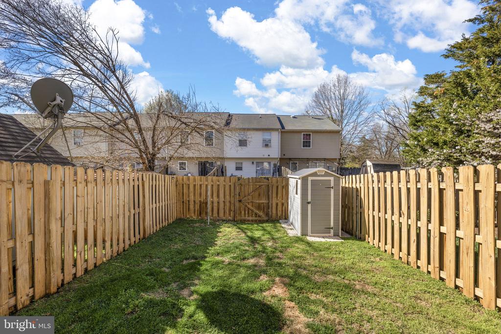 10612 BOXMEER CT, FREDERICKSBURG, Virginia 22408, 3 Bedrooms Bedrooms, ,1 BathroomBathrooms,Residential,10612 BOXMEER CT,VASP2040152 MLS # VASP2040152