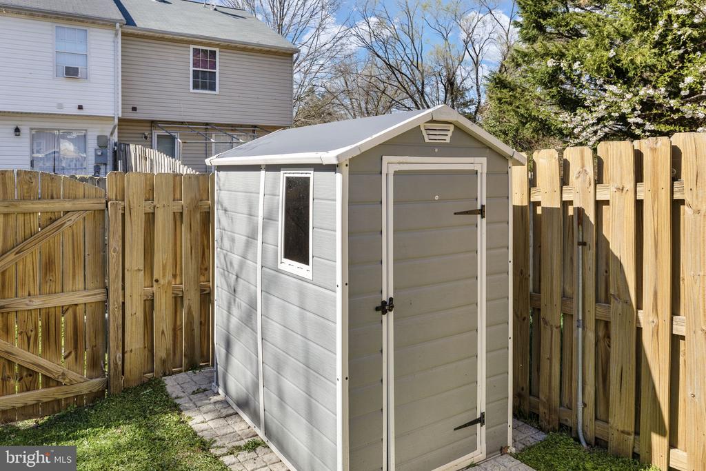 10612 BOXMEER CT, FREDERICKSBURG, Virginia 22408, 3 Bedrooms Bedrooms, ,1 BathroomBathrooms,Residential,10612 BOXMEER CT,VASP2040152 MLS # VASP2040152