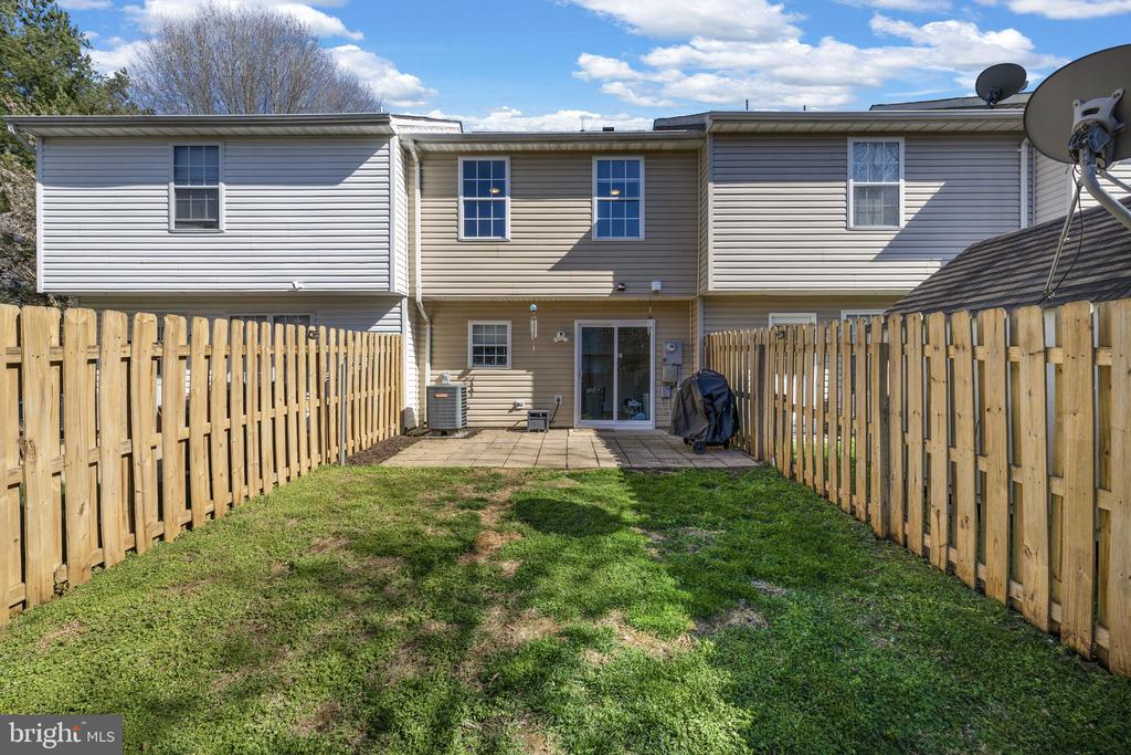 10612 BOXMEER CT, FREDERICKSBURG, Virginia 22408, 3 Bedrooms Bedrooms, ,1 BathroomBathrooms,Residential,10612 BOXMEER CT,VASP2040152 MLS # VASP2040152