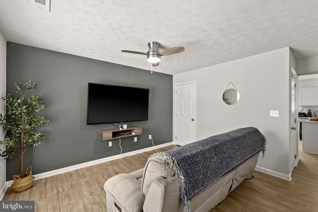 10612 BOXMEER CT, FREDERICKSBURG, Virginia 22408, 3 Bedrooms Bedrooms, ,1 BathroomBathrooms,Residential,10612 BOXMEER CT,VASP2040152 MLS # VASP2040152