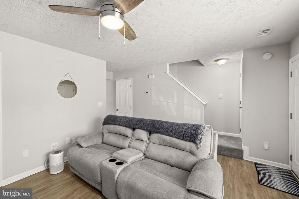 10612 BOXMEER CT, FREDERICKSBURG, Virginia 22408, 3 Bedrooms Bedrooms, ,1 BathroomBathrooms,Residential,10612 BOXMEER CT,VASP2040152 MLS # VASP2040152