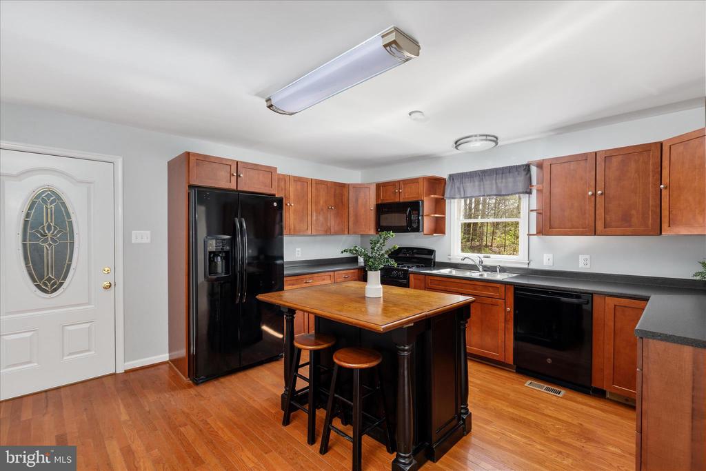 10059 CLARKES RD, BEALETON, Virginia, 5 Bedrooms Bedrooms, ,3 BathroomsBathrooms,Residential,10059 CLARKES RD,VAFQ2020990 MLS # VAFQ2020990