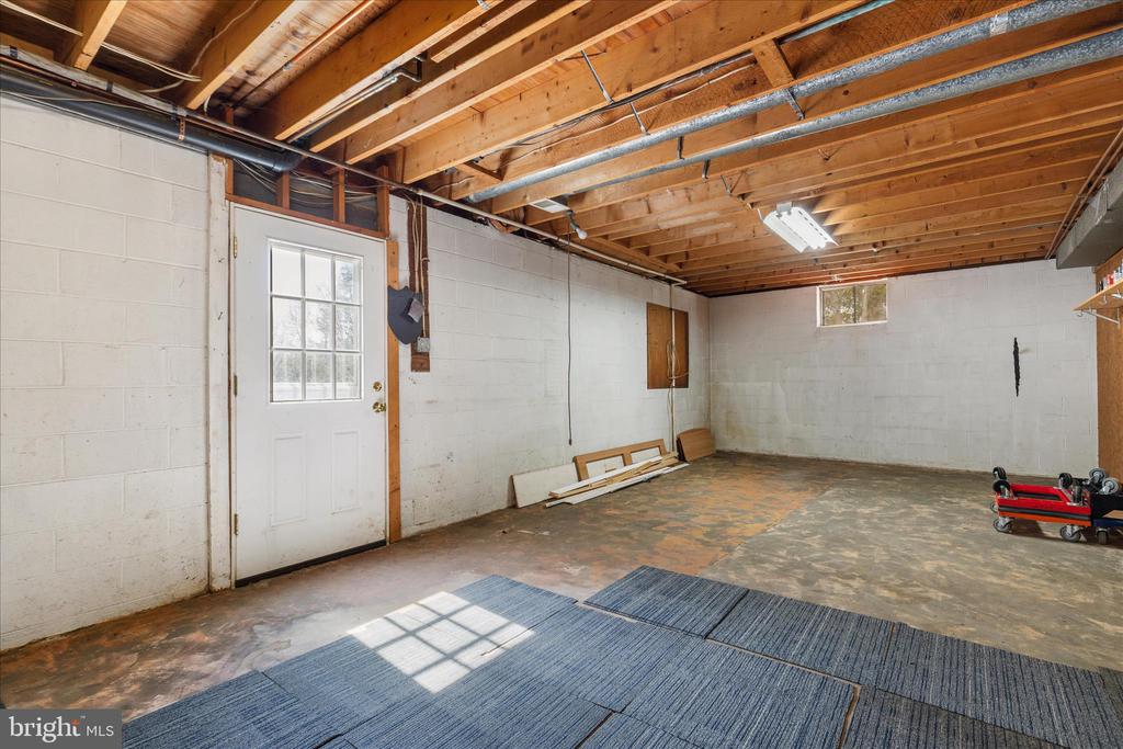 10059 CLARKES RD, BEALETON, Virginia, 5 Bedrooms Bedrooms, ,3 BathroomsBathrooms,Residential,10059 CLARKES RD,VAFQ2020990 MLS # VAFQ2020990