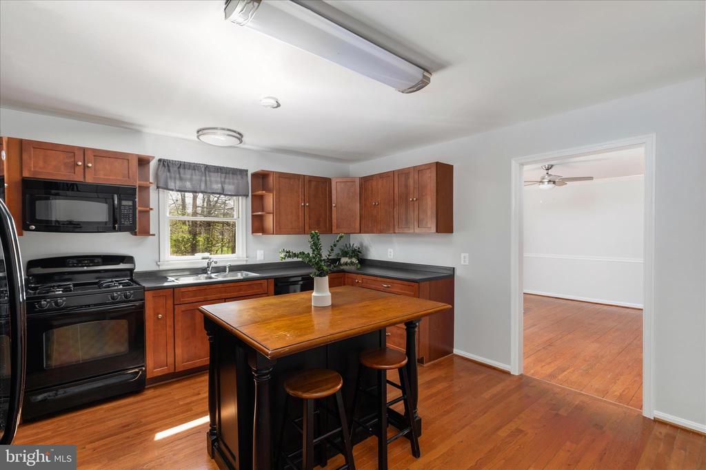 10059 CLARKES RD, BEALETON, Virginia, 5 Bedrooms Bedrooms, ,3 BathroomsBathrooms,Residential,10059 CLARKES RD,VAFQ2020990 MLS # VAFQ2020990