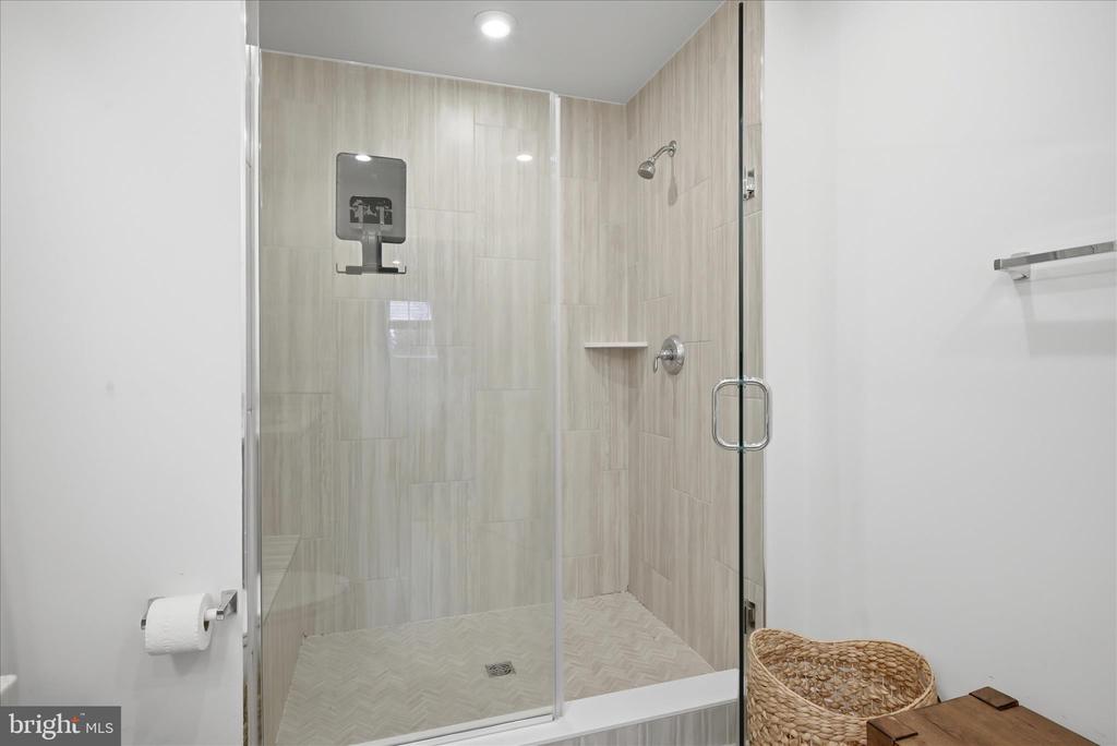 3586 STEPHENSONS HILL LN, MARSHALL, Virginia, 4 Bedrooms Bedrooms, ,3 BathroomsBathrooms,Residential,3586 STEPHENSONS HILL LN,VAFQ2021020 MLS # VAFQ2021020