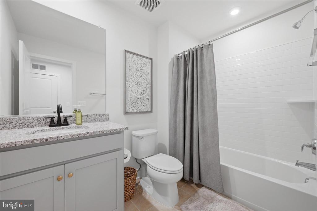 3586 STEPHENSONS HILL LN, MARSHALL, Virginia, 4 Bedrooms Bedrooms, ,3 BathroomsBathrooms,Residential,3586 STEPHENSONS HILL LN,VAFQ2021020 MLS # VAFQ2021020