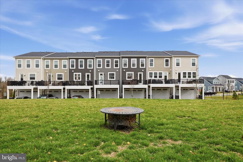 3586 STEPHENSONS HILL LN, MARSHALL, Virginia, 4 Bedrooms Bedrooms, ,3 BathroomsBathrooms,Residential,3586 STEPHENSONS HILL LN,VAFQ2021020 MLS # VAFQ2021020