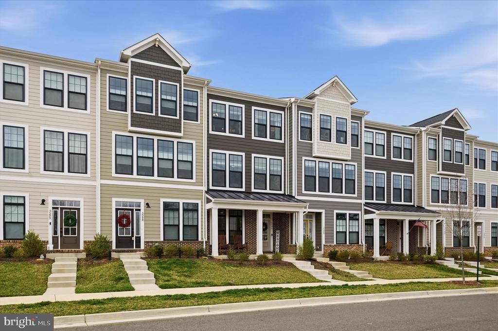 3586 STEPHENSONS HILL LN, MARSHALL, Virginia, 4 Bedrooms Bedrooms, ,3 BathroomsBathrooms,Residential,3586 STEPHENSONS HILL LN,VAFQ2021020 MLS # VAFQ2021020