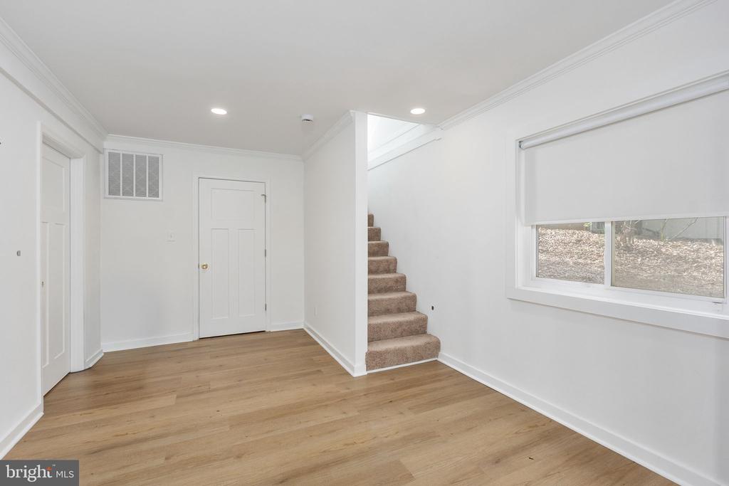 111 TALLWOOD TRL, LOCUST GROVE, Virginia 22508, 2 Bedrooms Bedrooms, ,2 BathroomsBathrooms,Residential,111 TALLWOOD TRL,VAOR2013526 MLS # VAOR2013526