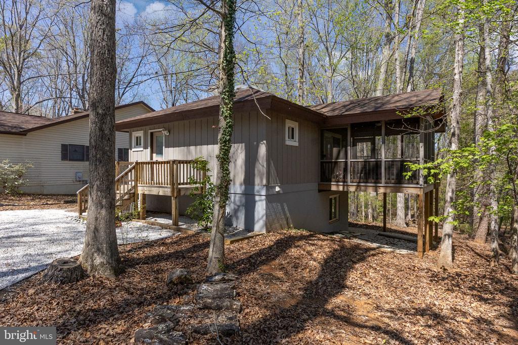 111 TALLWOOD TRL, LOCUST GROVE, Virginia 22508, 2 Bedrooms Bedrooms, ,2 BathroomsBathrooms,Residential,111 TALLWOOD TRL,VAOR2013526 MLS # VAOR2013526