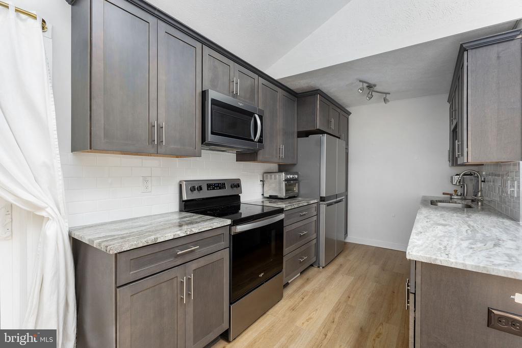 111 TALLWOOD TRL, LOCUST GROVE, Virginia 22508, 2 Bedrooms Bedrooms, ,2 BathroomsBathrooms,Residential,111 TALLWOOD TRL,VAOR2013526 MLS # VAOR2013526