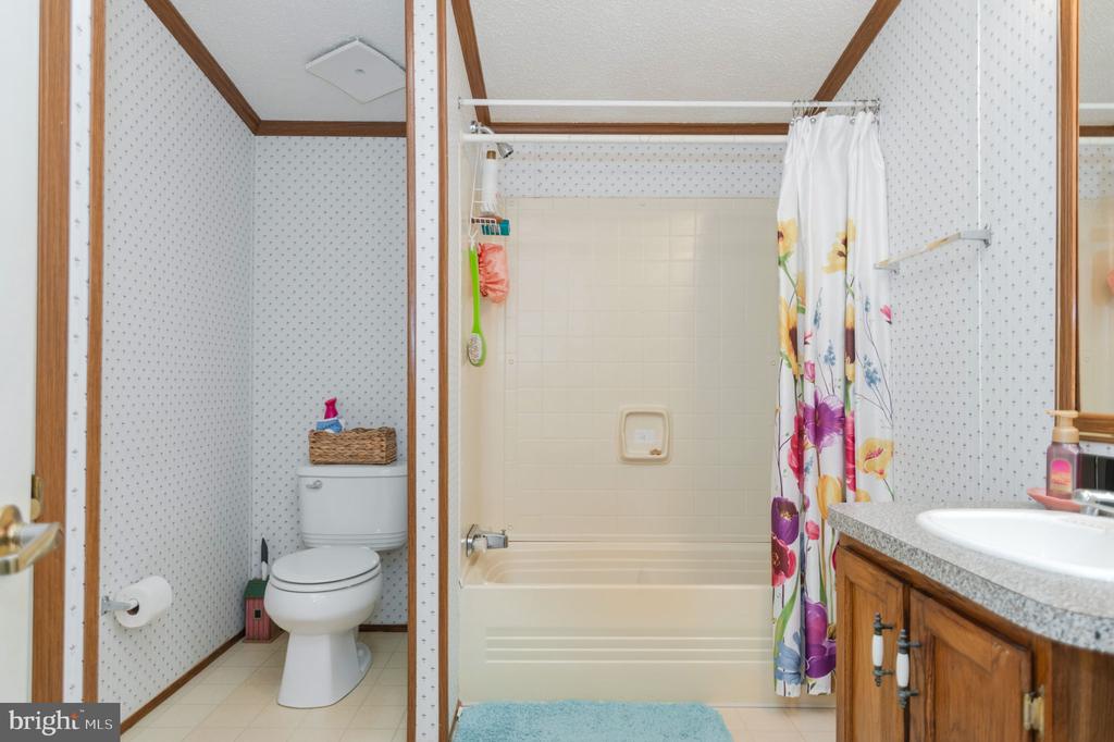 19341 LAHORE RD, ORANGE, Virginia 22960, 3 Bedrooms Bedrooms, ,2 BathroomsBathrooms,Residential,19341 LAHORE RD,VAOR2013668 MLS # VAOR2013668