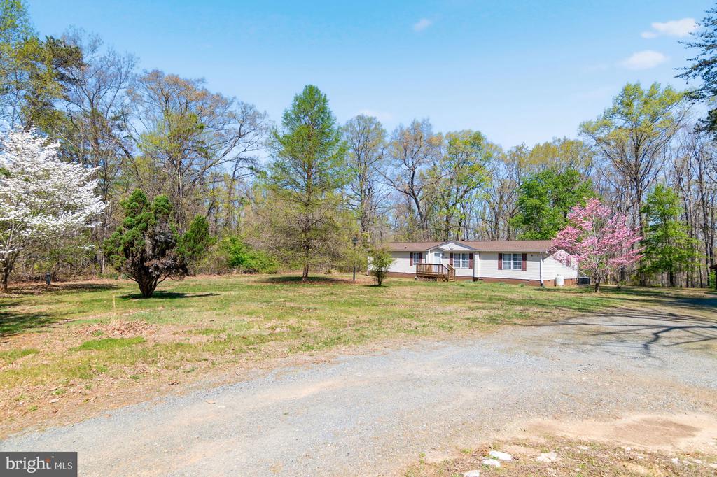 19341 LAHORE RD, ORANGE, Virginia 22960, 3 Bedrooms Bedrooms, ,2 BathroomsBathrooms,Residential,19341 LAHORE RD,VAOR2013668 MLS # VAOR2013668