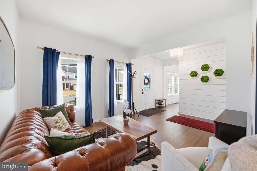 2513 CORNELL DR, FREDERICKSBURG, Virginia 22408, 5 Bedrooms Bedrooms, ,2 BathroomsBathrooms,Residential,2513 CORNELL DR,VASP2040342 MLS # VASP2040342 2513 CORNELL DR, FREDERICKSBURG, Virginia 22408, 5 Bedrooms Bedrooms, ,2 BathroomsBathrooms,Residential,2513 CORNELL DR,VASP2040342 MLS # VASP2040342