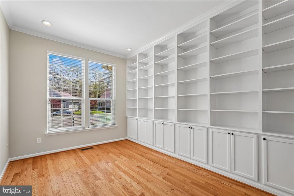 6854 AVERBACH CT, WARRENTON, Virginia, 3 Bedrooms Bedrooms, ,3 BathroomsBathrooms,Residential,6854 AVERBACH CT,VAFQ2021084 MLS # VAFQ2021084 6854 AVERBACH CT, WARRENTON, Virginia, 3 Bedrooms Bedrooms, ,3 BathroomsBathrooms,Residential,6854 AVERBACH CT,VAFQ2021084 MLS # VAFQ2021084