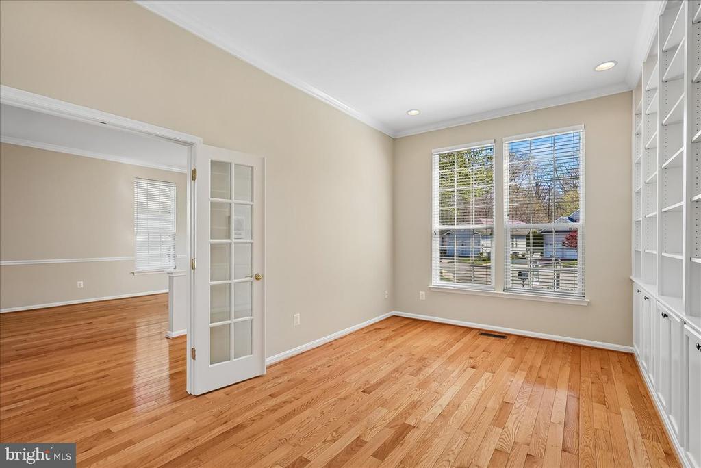 6854 AVERBACH CT, WARRENTON, Virginia, 3 Bedrooms Bedrooms, ,3 BathroomsBathrooms,Residential,6854 AVERBACH CT,VAFQ2021084 MLS # VAFQ2021084 6854 AVERBACH CT, WARRENTON, Virginia, 3 Bedrooms Bedrooms, ,3 BathroomsBathrooms,Residential,6854 AVERBACH CT,VAFQ2021084 MLS # VAFQ2021084