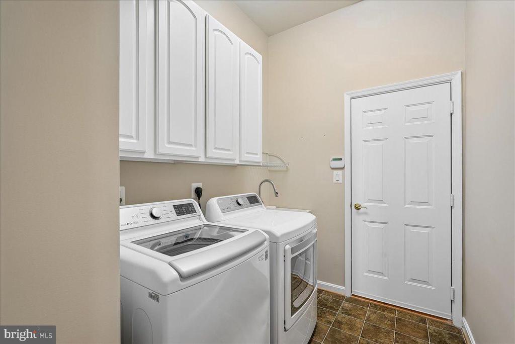 6854 AVERBACH CT, WARRENTON, Virginia, 3 Bedrooms Bedrooms, ,3 BathroomsBathrooms,Residential,6854 AVERBACH CT,VAFQ2021084 MLS # VAFQ2021084 6854 AVERBACH CT, WARRENTON, Virginia, 3 Bedrooms Bedrooms, ,3 BathroomsBathrooms,Residential,6854 AVERBACH CT,VAFQ2021084 MLS # VAFQ2021084