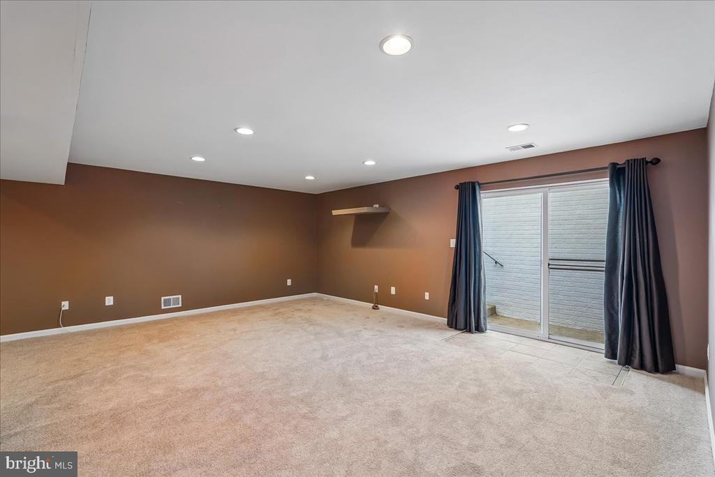 6854 AVERBACH CT, WARRENTON, Virginia, 3 Bedrooms Bedrooms, ,3 BathroomsBathrooms,Residential,6854 AVERBACH CT,VAFQ2021084 MLS # VAFQ2021084 6854 AVERBACH CT, WARRENTON, Virginia, 3 Bedrooms Bedrooms, ,3 BathroomsBathrooms,Residential,6854 AVERBACH CT,VAFQ2021084 MLS # VAFQ2021084