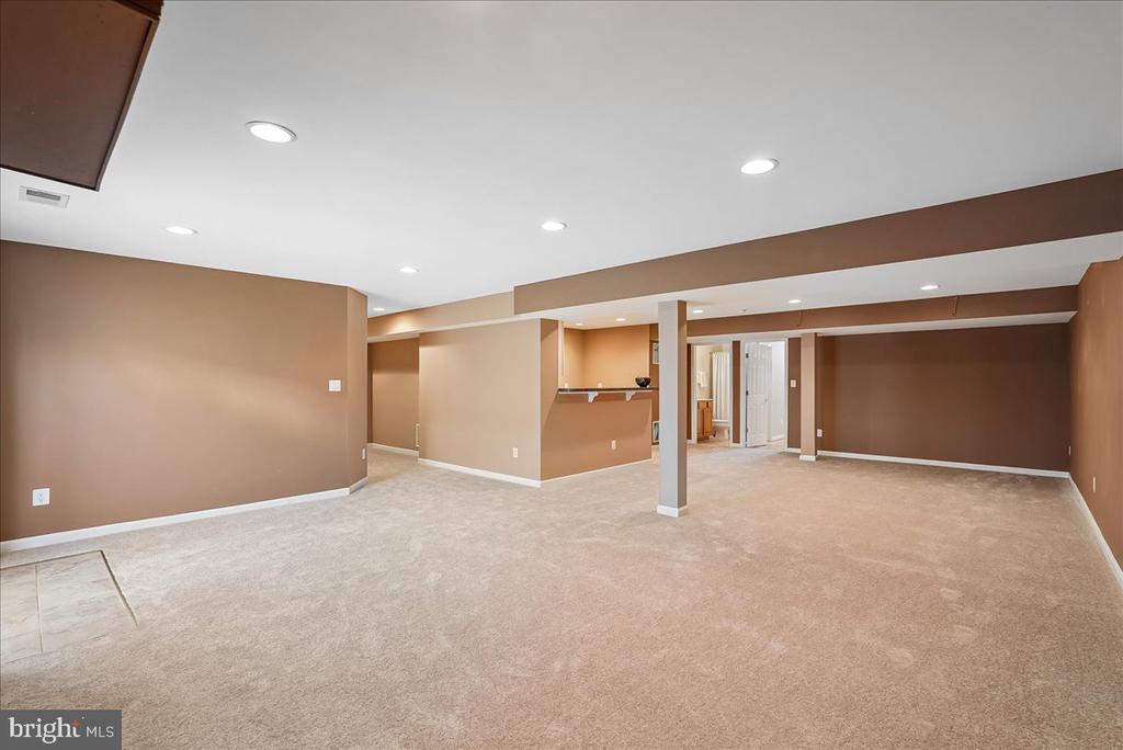 6854 AVERBACH CT, WARRENTON, Virginia, 3 Bedrooms Bedrooms, ,3 BathroomsBathrooms,Residential,6854 AVERBACH CT,VAFQ2021084 MLS # VAFQ2021084 6854 AVERBACH CT, WARRENTON, Virginia, 3 Bedrooms Bedrooms, ,3 BathroomsBathrooms,Residential,6854 AVERBACH CT,VAFQ2021084 MLS # VAFQ2021084