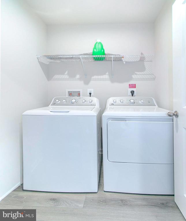 2616 HIGH POINT DR, CULPEPER, Virginia 22701, 4 Bedrooms Bedrooms, ,2 BathroomsBathrooms,Residential,2616 HIGH POINT DR,VACU2013122 MLS # VACU2013122