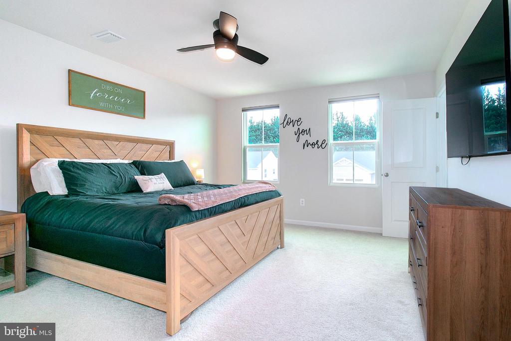 2616 HIGH POINT DR, CULPEPER, Virginia 22701, 4 Bedrooms Bedrooms, ,2 BathroomsBathrooms,Residential,2616 HIGH POINT DR,VACU2013122 MLS # VACU2013122