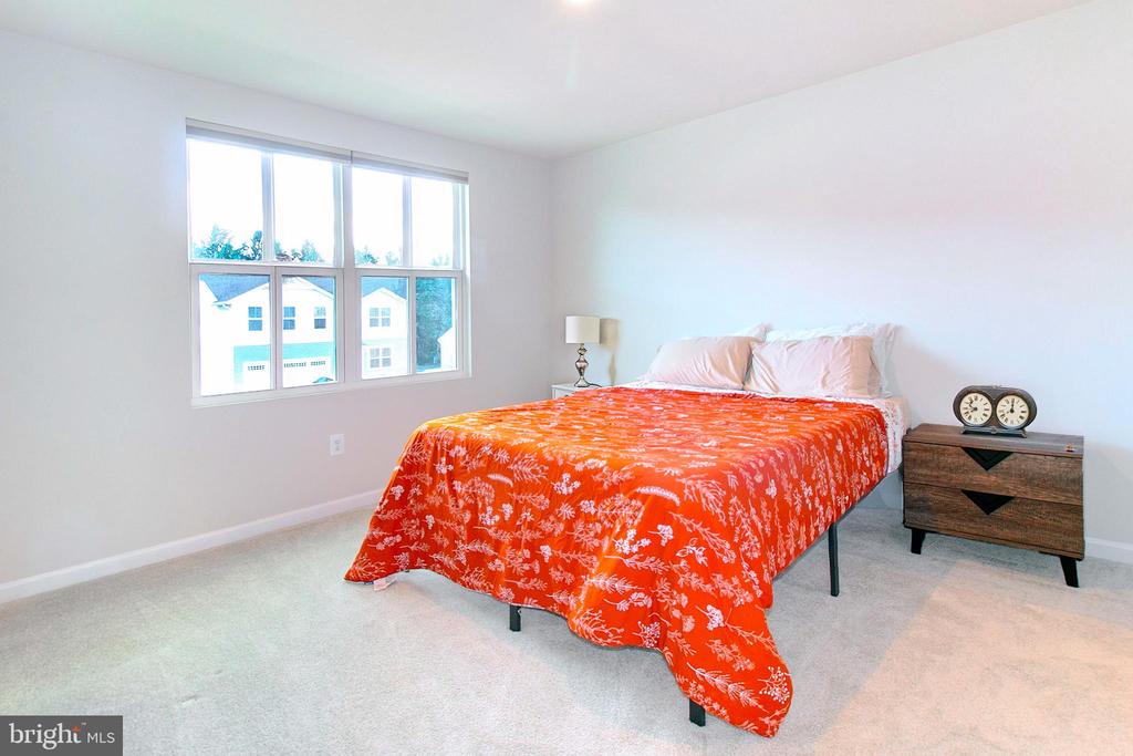 2616 HIGH POINT DR, CULPEPER, Virginia 22701, 4 Bedrooms Bedrooms, ,2 BathroomsBathrooms,Residential,2616 HIGH POINT DR,VACU2013122 MLS # VACU2013122