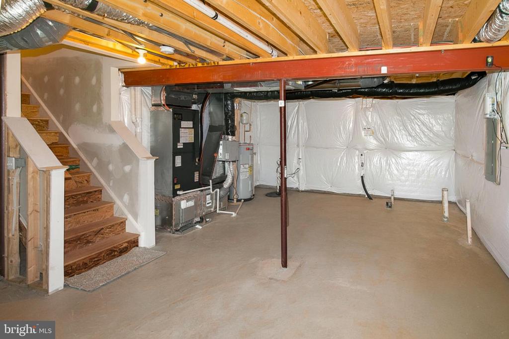 2616 HIGH POINT DR, CULPEPER, Virginia 22701, 4 Bedrooms Bedrooms, ,2 BathroomsBathrooms,Residential,2616 HIGH POINT DR,VACU2013122 MLS # VACU2013122