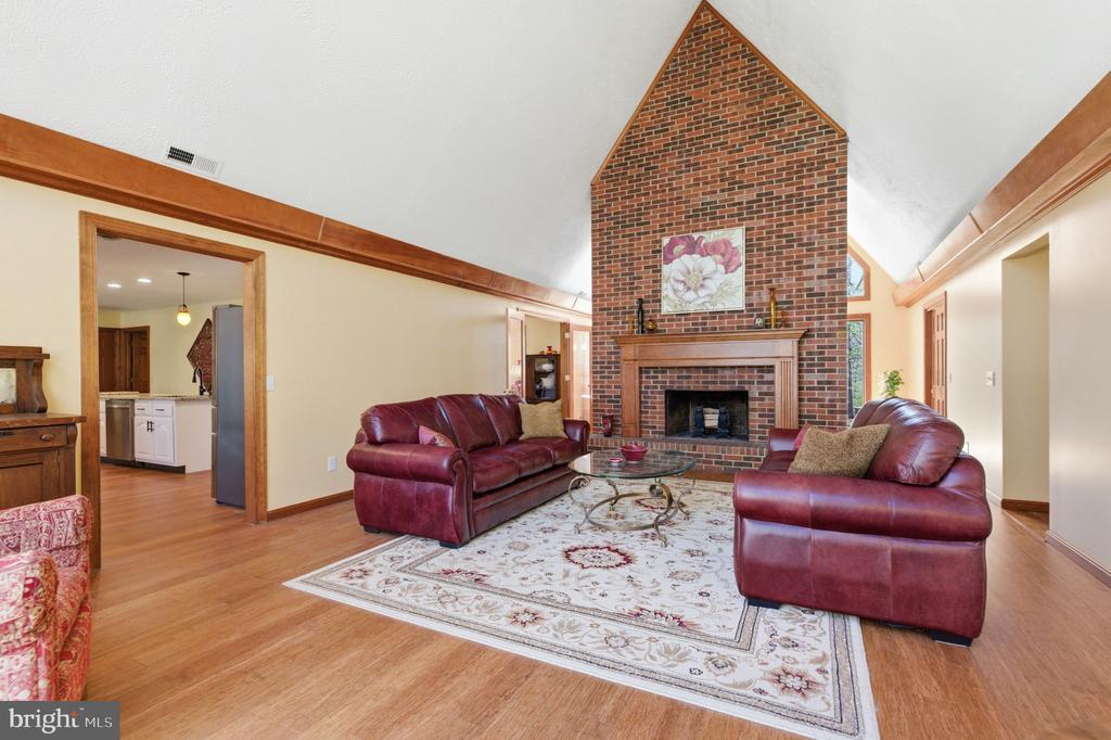 9313 BELLWOOD DR, FREDERICKSBURG, Virginia 22407, 5 Bedrooms Bedrooms, ,3 BathroomsBathrooms,Residential,9313 BELLWOOD DR,VASP2040054 MLS # VASP2040054 9313 BELLWOOD DR, FREDERICKSBURG, Virginia 22407, 5 Bedrooms Bedrooms, ,3 BathroomsBathrooms,Residential,9313 BELLWOOD DR,VASP2040054 MLS # VASP2040054