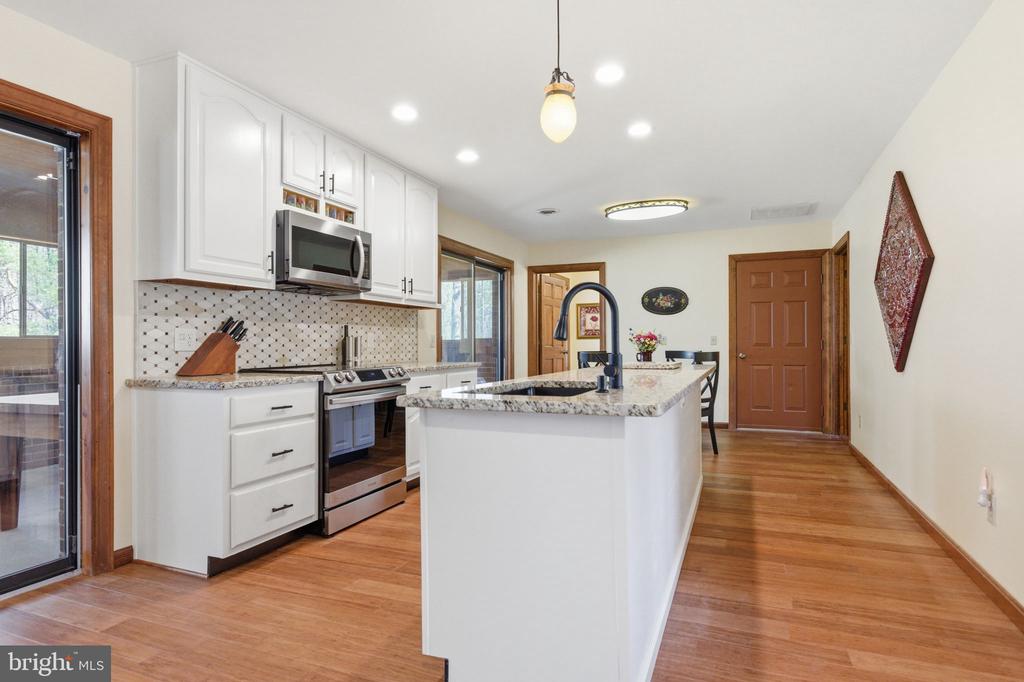 9313 BELLWOOD DR, FREDERICKSBURG, Virginia 22407, 5 Bedrooms Bedrooms, ,3 BathroomsBathrooms,Residential,9313 BELLWOOD DR,VASP2040054 MLS # VASP2040054 9313 BELLWOOD DR, FREDERICKSBURG, Virginia 22407, 5 Bedrooms Bedrooms, ,3 BathroomsBathrooms,Residential,9313 BELLWOOD DR,VASP2040054 MLS # VASP2040054