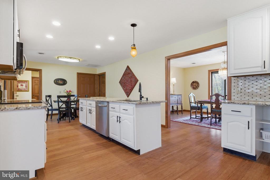 9313 BELLWOOD DR, FREDERICKSBURG, Virginia 22407, 5 Bedrooms Bedrooms, ,3 BathroomsBathrooms,Residential,9313 BELLWOOD DR,VASP2040054 MLS # VASP2040054 9313 BELLWOOD DR, FREDERICKSBURG, Virginia 22407, 5 Bedrooms Bedrooms, ,3 BathroomsBathrooms,Residential,9313 BELLWOOD DR,VASP2040054 MLS # VASP2040054