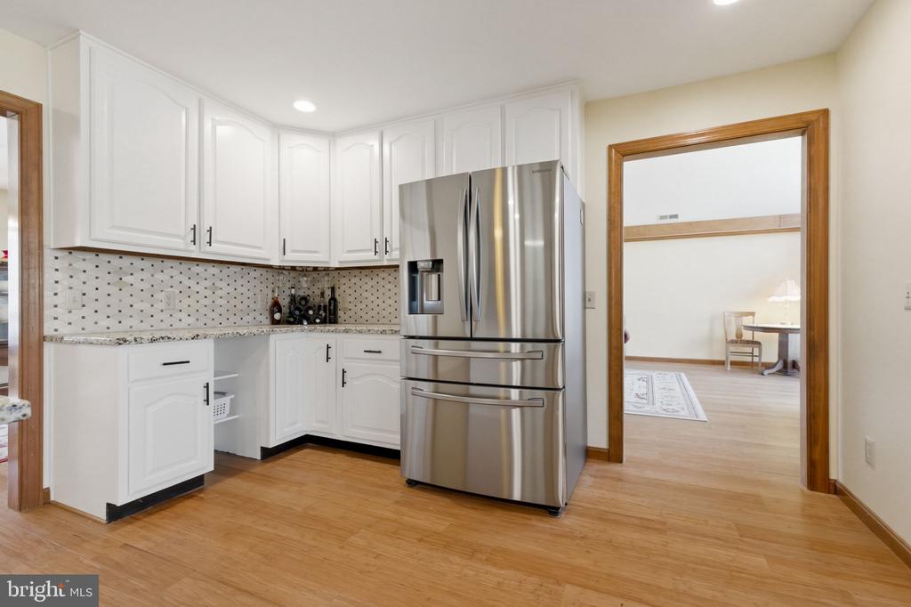 9313 BELLWOOD DR, FREDERICKSBURG, Virginia 22407, 5 Bedrooms Bedrooms, ,3 BathroomsBathrooms,Residential,9313 BELLWOOD DR,VASP2040054 MLS # VASP2040054 9313 BELLWOOD DR, FREDERICKSBURG, Virginia 22407, 5 Bedrooms Bedrooms, ,3 BathroomsBathrooms,Residential,9313 BELLWOOD DR,VASP2040054 MLS # VASP2040054