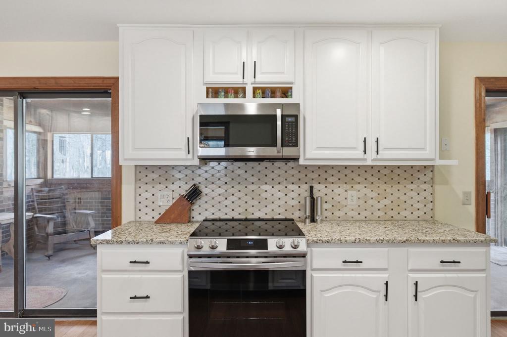 9313 BELLWOOD DR, FREDERICKSBURG, Virginia 22407, 5 Bedrooms Bedrooms, ,3 BathroomsBathrooms,Residential,9313 BELLWOOD DR,VASP2040054 MLS # VASP2040054 9313 BELLWOOD DR, FREDERICKSBURG, Virginia 22407, 5 Bedrooms Bedrooms, ,3 BathroomsBathrooms,Residential,9313 BELLWOOD DR,VASP2040054 MLS # VASP2040054