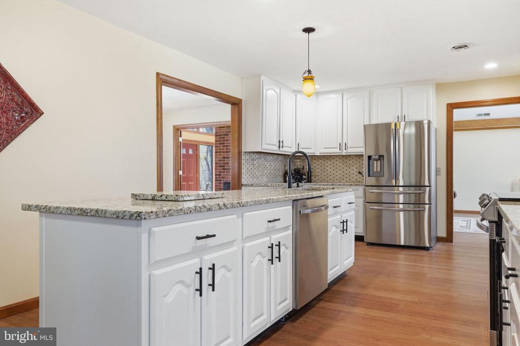 9313 BELLWOOD DR, FREDERICKSBURG, Virginia 22407, 5 Bedrooms Bedrooms, ,3 BathroomsBathrooms,Residential,9313 BELLWOOD DR,VASP2040054 MLS # VASP2040054 9313 BELLWOOD DR, FREDERICKSBURG, Virginia 22407, 5 Bedrooms Bedrooms, ,3 BathroomsBathrooms,Residential,9313 BELLWOOD DR,VASP2040054 MLS # VASP2040054