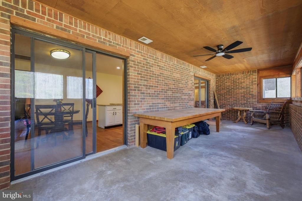 9313 BELLWOOD DR, FREDERICKSBURG, Virginia 22407, 5 Bedrooms Bedrooms, ,3 BathroomsBathrooms,Residential,9313 BELLWOOD DR,VASP2040054 MLS # VASP2040054 9313 BELLWOOD DR, FREDERICKSBURG, Virginia 22407, 5 Bedrooms Bedrooms, ,3 BathroomsBathrooms,Residential,9313 BELLWOOD DR,VASP2040054 MLS # VASP2040054