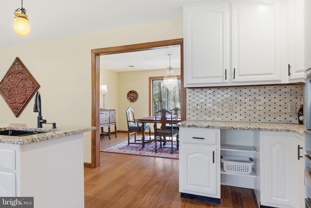 9313 BELLWOOD DR, FREDERICKSBURG, Virginia 22407, 5 Bedrooms Bedrooms, ,3 BathroomsBathrooms,Residential,9313 BELLWOOD DR,VASP2040054 MLS # VASP2040054 9313 BELLWOOD DR, FREDERICKSBURG, Virginia 22407, 5 Bedrooms Bedrooms, ,3 BathroomsBathrooms,Residential,9313 BELLWOOD DR,VASP2040054 MLS # VASP2040054