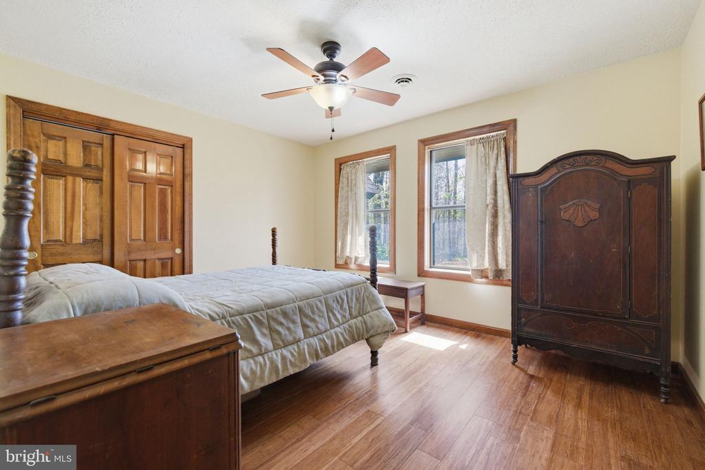 9313 BELLWOOD DR, FREDERICKSBURG, Virginia 22407, 5 Bedrooms Bedrooms, ,3 BathroomsBathrooms,Residential,9313 BELLWOOD DR,VASP2040054 MLS # VASP2040054 9313 BELLWOOD DR, FREDERICKSBURG, Virginia 22407, 5 Bedrooms Bedrooms, ,3 BathroomsBathrooms,Residential,9313 BELLWOOD DR,VASP2040054 MLS # VASP2040054