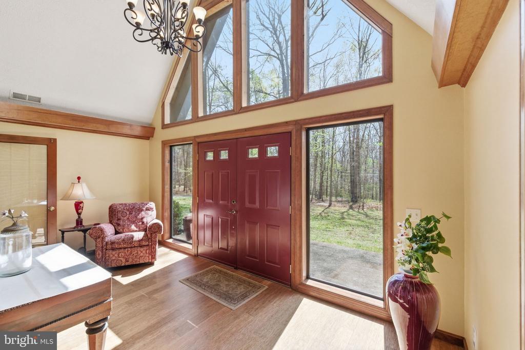 9313 BELLWOOD DR, FREDERICKSBURG, Virginia 22407, 5 Bedrooms Bedrooms, ,3 BathroomsBathrooms,Residential,9313 BELLWOOD DR,VASP2040054 MLS # VASP2040054 9313 BELLWOOD DR, FREDERICKSBURG, Virginia 22407, 5 Bedrooms Bedrooms, ,3 BathroomsBathrooms,Residential,9313 BELLWOOD DR,VASP2040054 MLS # VASP2040054