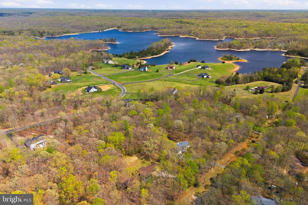 9313 BELLWOOD DR, FREDERICKSBURG, Virginia 22407, 5 Bedrooms Bedrooms, ,3 BathroomsBathrooms,Residential,9313 BELLWOOD DR,VASP2040054 MLS # VASP2040054 9313 BELLWOOD DR, FREDERICKSBURG, Virginia 22407, 5 Bedrooms Bedrooms, ,3 BathroomsBathrooms,Residential,9313 BELLWOOD DR,VASP2040054 MLS # VASP2040054