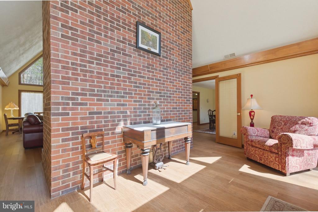 9313 BELLWOOD DR, FREDERICKSBURG, Virginia 22407, 5 Bedrooms Bedrooms, ,3 BathroomsBathrooms,Residential,9313 BELLWOOD DR,VASP2040054 MLS # VASP2040054 9313 BELLWOOD DR, FREDERICKSBURG, Virginia 22407, 5 Bedrooms Bedrooms, ,3 BathroomsBathrooms,Residential,9313 BELLWOOD DR,VASP2040054 MLS # VASP2040054