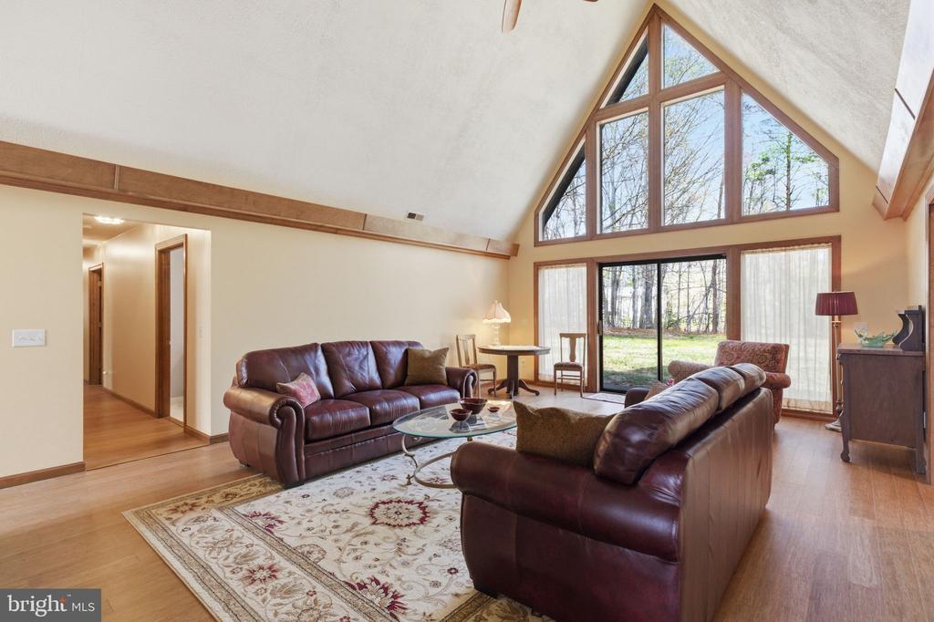 9313 BELLWOOD DR, FREDERICKSBURG, Virginia 22407, 5 Bedrooms Bedrooms, ,3 BathroomsBathrooms,Residential,9313 BELLWOOD DR,VASP2040054 MLS # VASP2040054 9313 BELLWOOD DR, FREDERICKSBURG, Virginia 22407, 5 Bedrooms Bedrooms, ,3 BathroomsBathrooms,Residential,9313 BELLWOOD DR,VASP2040054 MLS # VASP2040054