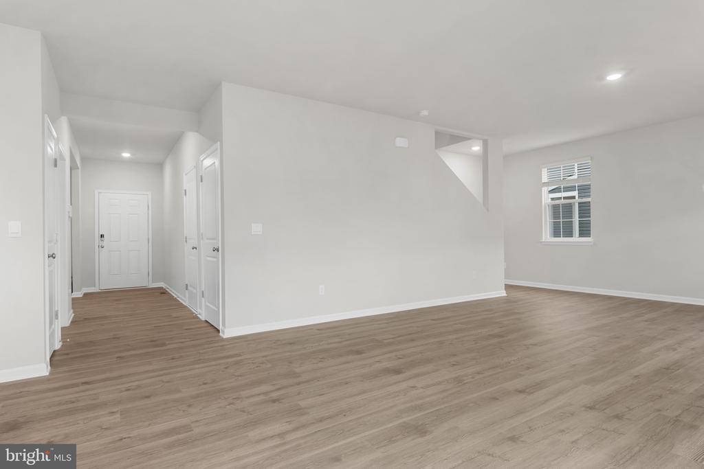 3210 WHITE TAIL DR, LOCUST GROVE, Virginia 22508, 4 Bedrooms Bedrooms, ,3 BathroomsBathrooms,Residential,3210 WHITE TAIL DR,VAOR2013706 MLS # VAOR2013706