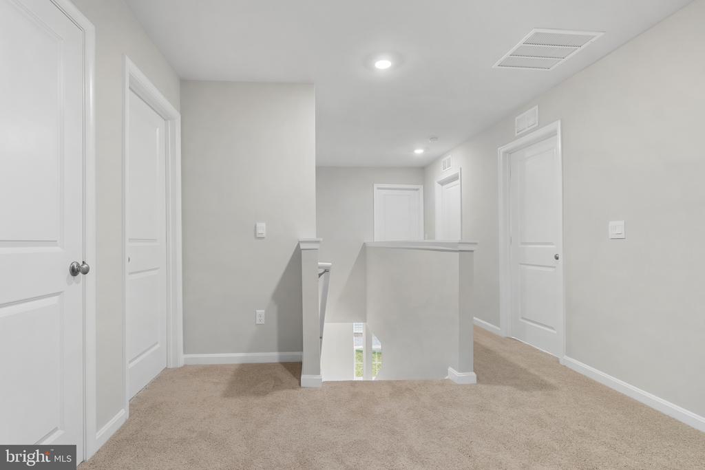 3210 WHITE TAIL DR, LOCUST GROVE, Virginia 22508, 4 Bedrooms Bedrooms, ,3 BathroomsBathrooms,Residential,3210 WHITE TAIL DR,VAOR2013706 MLS # VAOR2013706