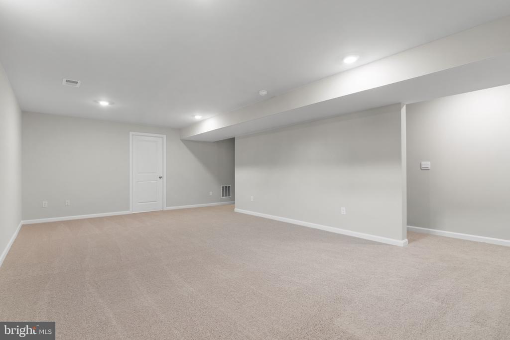 3210 WHITE TAIL DR, LOCUST GROVE, Virginia 22508, 4 Bedrooms Bedrooms, ,3 BathroomsBathrooms,Residential,3210 WHITE TAIL DR,VAOR2013706 MLS # VAOR2013706