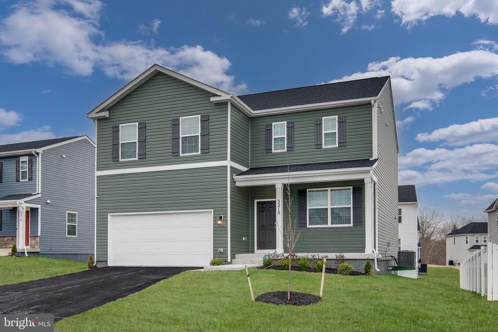 3210 WHITE TAIL DR, LOCUST GROVE, Virginia 22508, 4 Bedrooms Bedrooms, ,3 BathroomsBathrooms,Residential,3210 WHITE TAIL DR,VAOR2013706 MLS # VAOR2013706