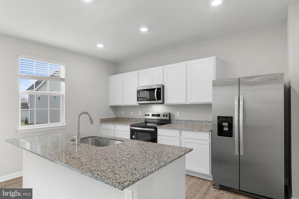 3210 WHITE TAIL DR, LOCUST GROVE, Virginia 22508, 4 Bedrooms Bedrooms, ,3 BathroomsBathrooms,Residential,3210 WHITE TAIL DR,VAOR2013706 MLS # VAOR2013706