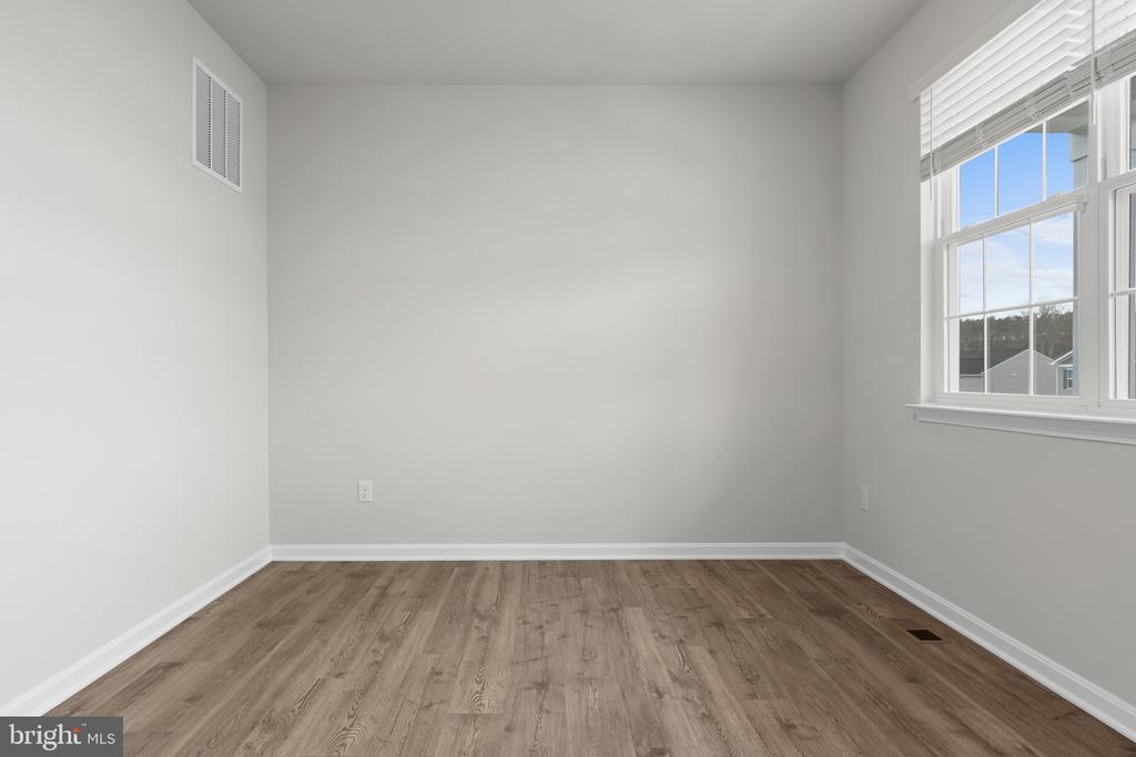 3210 WHITE TAIL DR, LOCUST GROVE, Virginia 22508, 4 Bedrooms Bedrooms, ,3 BathroomsBathrooms,Residential,3210 WHITE TAIL DR,VAOR2013706 MLS # VAOR2013706