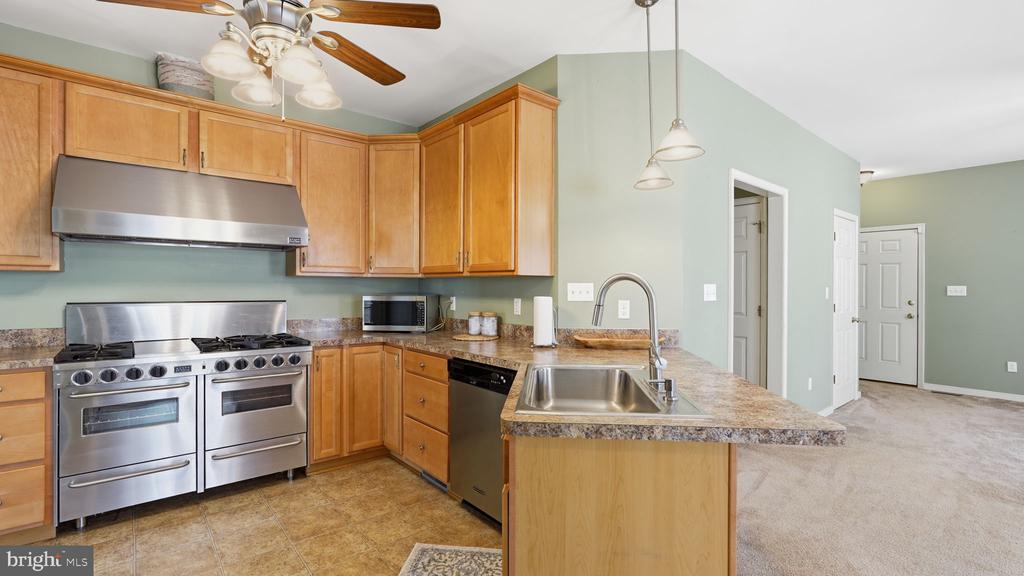 3917 HATTERAS CT, BUMPASS, Virginia 23024, 3 Bedrooms Bedrooms, ,2 BathroomsBathrooms,Residential,3917 HATTERAS CT,VASP2040606 MLS # VASP2040606 3917 HATTERAS CT, BUMPASS, Virginia 23024, 3 Bedrooms Bedrooms, ,2 BathroomsBathrooms,Residential,3917 HATTERAS CT,VASP2040606 MLS # VASP2040606