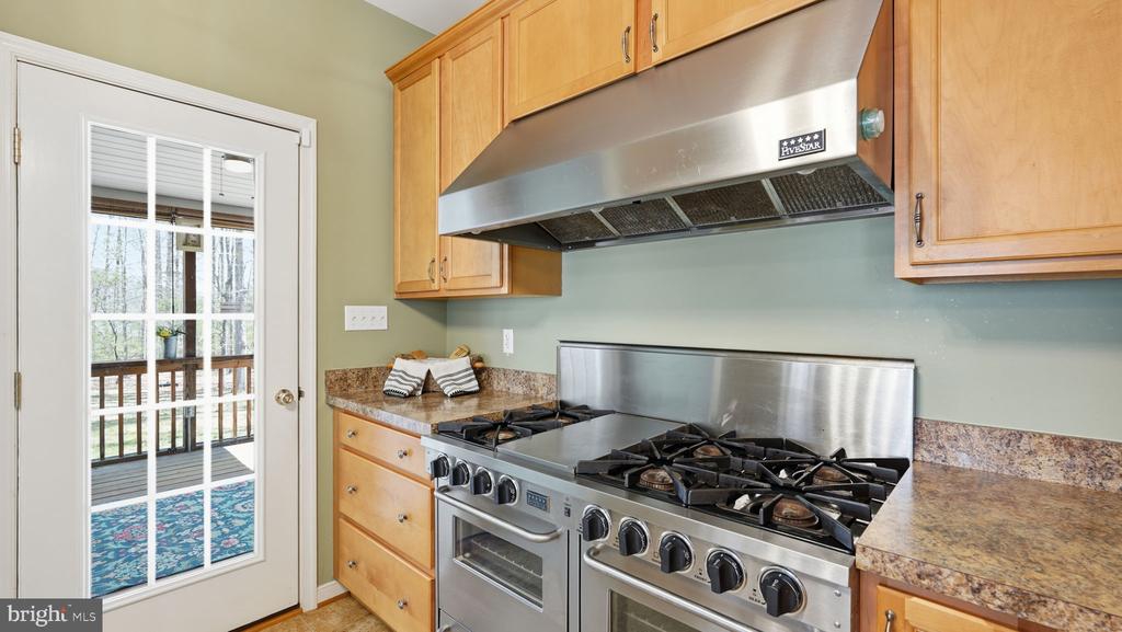 3917 HATTERAS CT, BUMPASS, Virginia 23024, 3 Bedrooms Bedrooms, ,2 BathroomsBathrooms,Residential,3917 HATTERAS CT,VASP2040606 MLS # VASP2040606 3917 HATTERAS CT, BUMPASS, Virginia 23024, 3 Bedrooms Bedrooms, ,2 BathroomsBathrooms,Residential,3917 HATTERAS CT,VASP2040606 MLS # VASP2040606