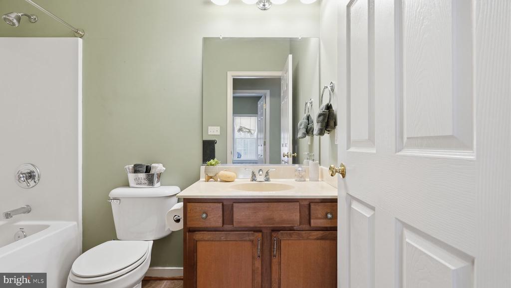 3917 HATTERAS CT, BUMPASS, Virginia 23024, 3 Bedrooms Bedrooms, ,2 BathroomsBathrooms,Residential,3917 HATTERAS CT,VASP2040606 MLS # VASP2040606 3917 HATTERAS CT, BUMPASS, Virginia 23024, 3 Bedrooms Bedrooms, ,2 BathroomsBathrooms,Residential,3917 HATTERAS CT,VASP2040606 MLS # VASP2040606