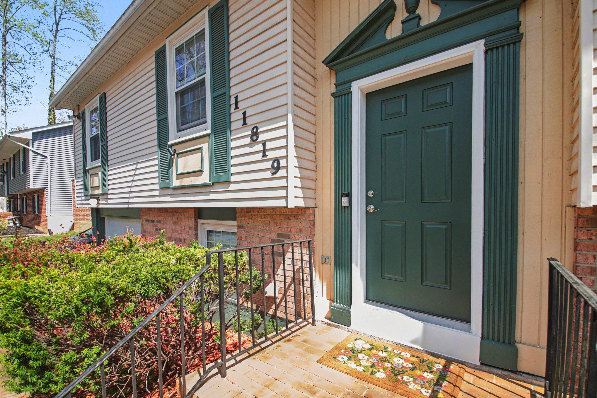 11819 RUTHERFORD DR, FREDERICKSBURG, Virginia 22407, 5 Bedrooms Bedrooms, ,3 BathroomsBathrooms,Residential,11819 RUTHERFORD DR,VASP2040670 MLS # VASP2040670 11819 RUTHERFORD DR, FREDERICKSBURG, Virginia 22407, 5 Bedrooms Bedrooms, ,3 BathroomsBathrooms,Residential,11819 RUTHERFORD DR,VASP2040670 MLS # VASP2040670